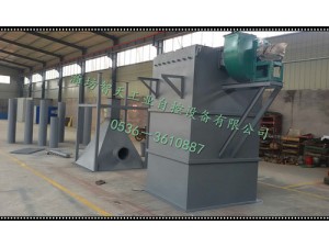 DMC型脈沖單機(jī)布袋除塵器廣泛用于建材、冶金、礦山、煤炭、非金屬礦超細(xì)粉加工等行業(yè)的含塵氣體凈化處理系統(tǒng)，是環(huán)保除塵的理想設(shè)備。
